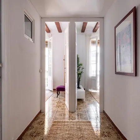 Centric Apartment Gaudi Barcellona Esterno foto