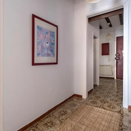 Centric Apartment Gaudi Barcellona Esterno foto